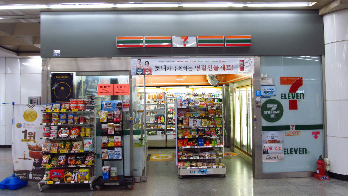 Korean Convenience Stores are NEXT LEVEL and DELICIOUS! allkpop THE SHOP