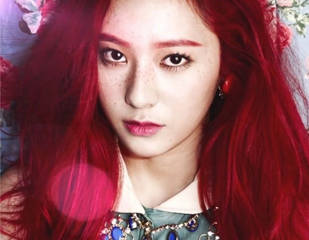 8 Idols Who Look Absolutely Amazing With Freckles