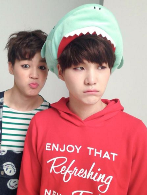 15 Male Idols In Hoodies That Are Just So Huggable