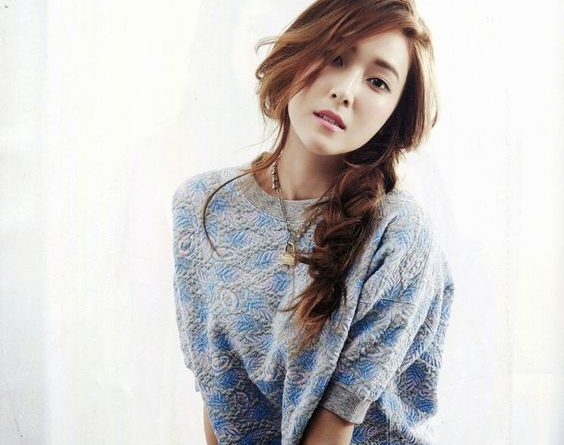 Jessica Jung: The Hallyuwood Rising Idol Fashionista
