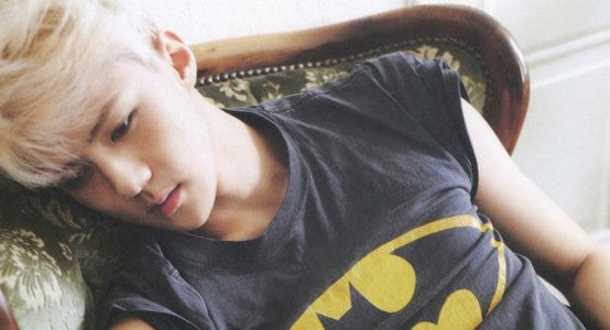 15 Male Idols That Only Need A Simple Tee To Look Good